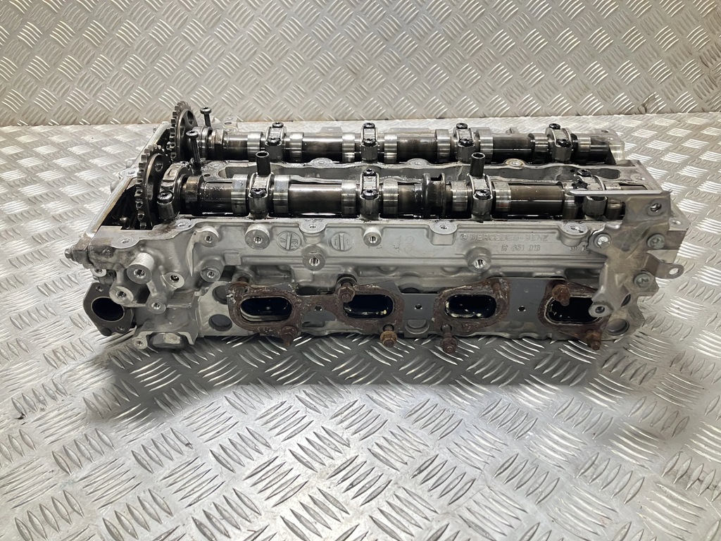 фото №1, Головка крышка mercedes gla x156 2.2 cdi 651