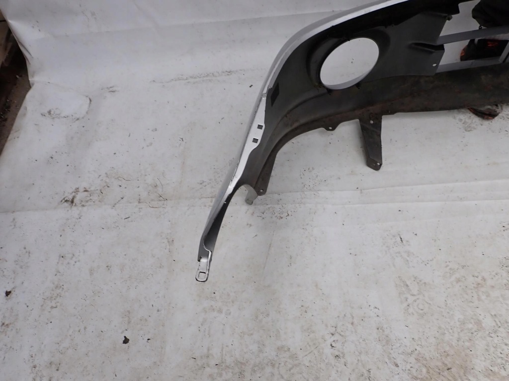 фото №8, Daihatsu yrv 00-05 бампер перед передній