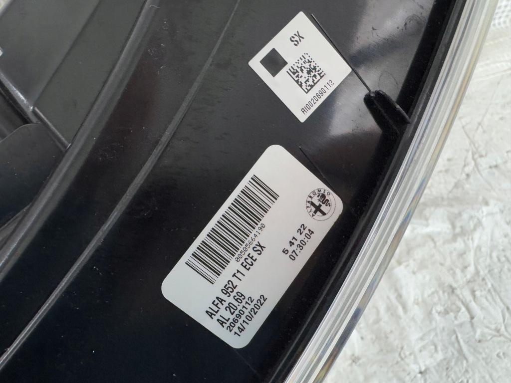 фото №4, Alfa romeo giulia ліва задня лампа