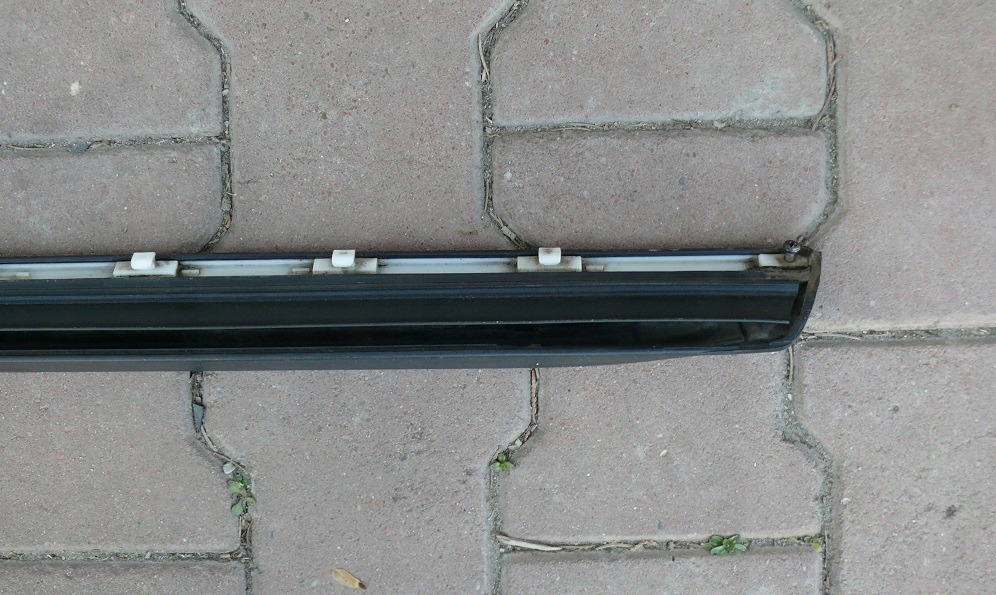 фото №13, Молдинг нижня двері лівий перед audi s6 a6 c5 4.2 s-line lz9w 4b3853959