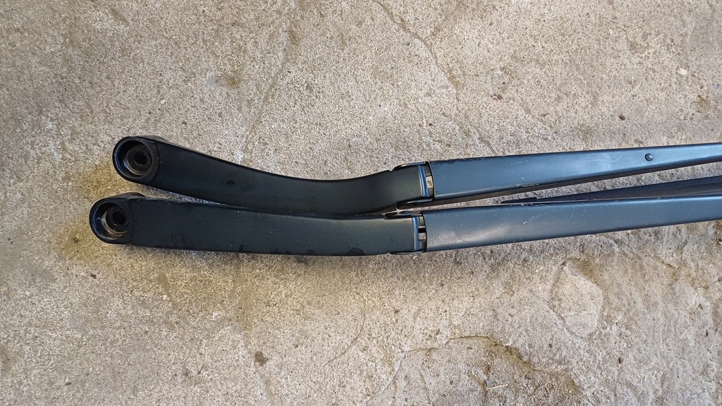 фото №2, Hyundai tucson iii рычаг дворники