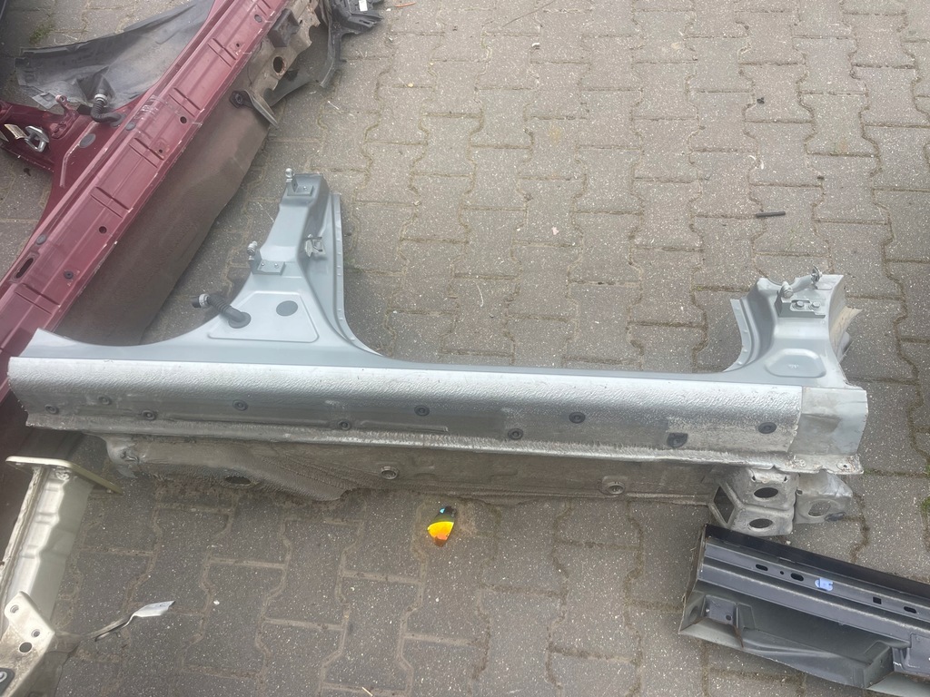 фото №1, Opel corsa d 5d порог блок двигателя правый