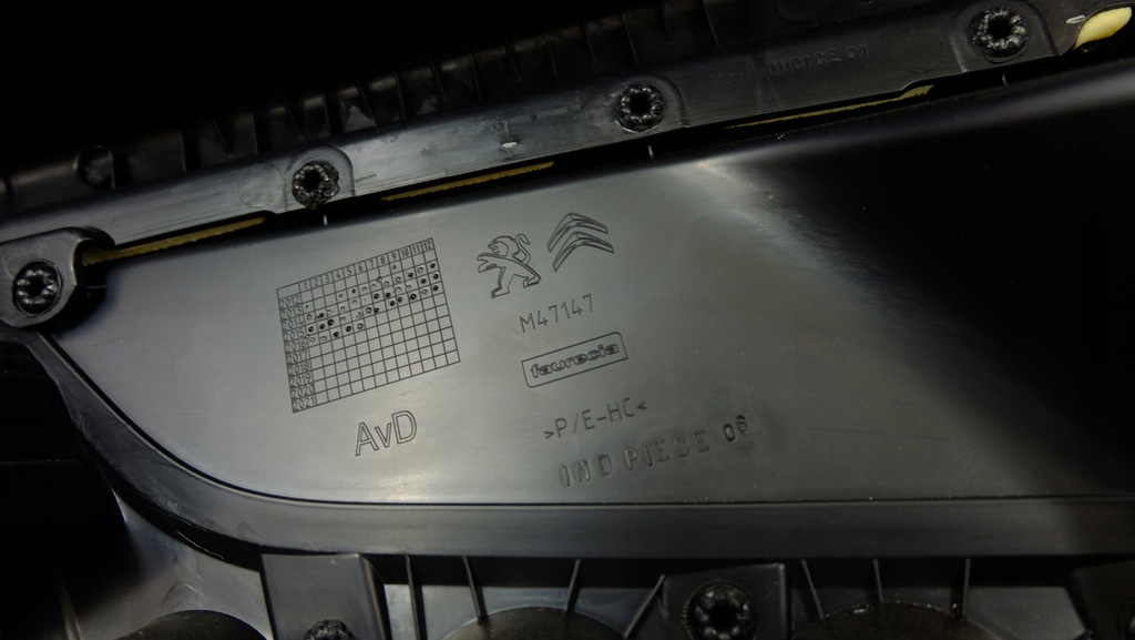 фото №10, Peugeot 308 t9 обивка обшивка дверь правый перед