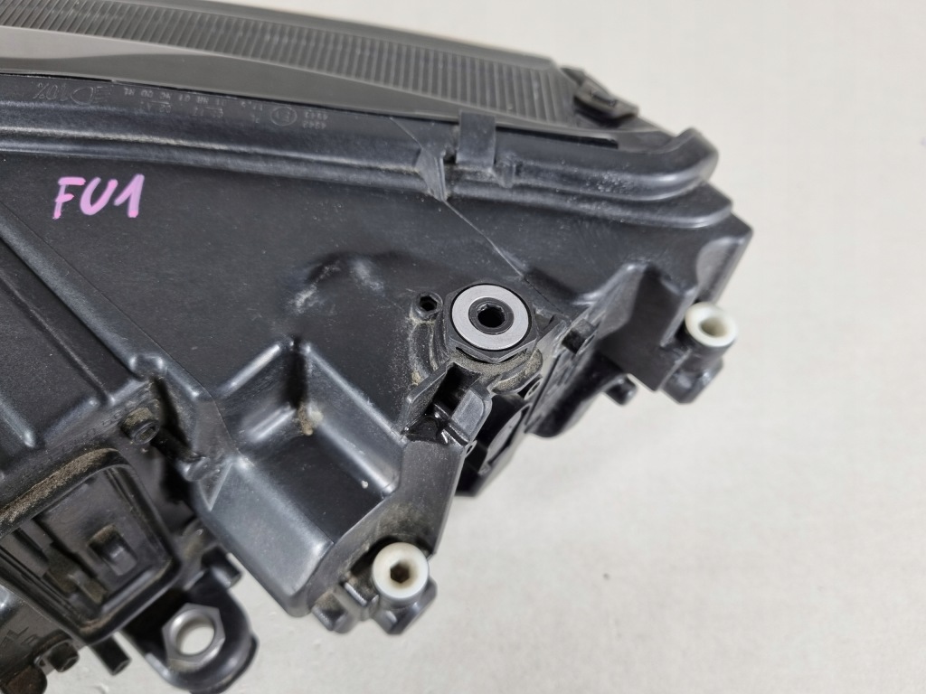 Skoda octavia iv 4 5e4 full led фара права перед в Україні