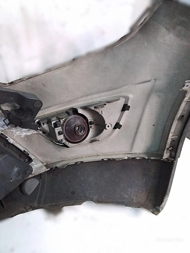 фото №11, Ford kuga i mk1 бампер перед противотуманная фара