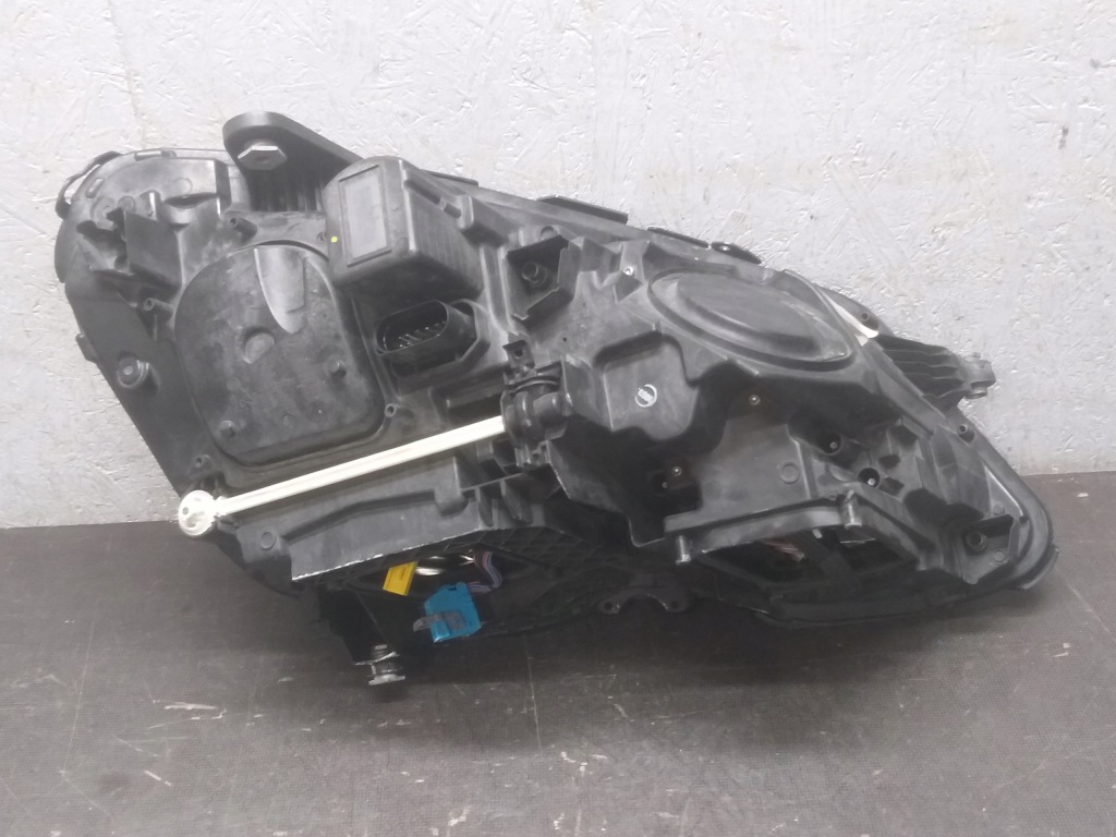 Фара перед левая mercedes e klasa w212 рестайлинг  full led ils a2129063103kz Недорого