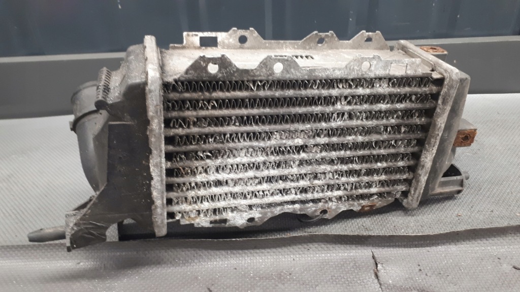 52475657 інтеркулер opel vectra b 2.0 2.2 в Україні