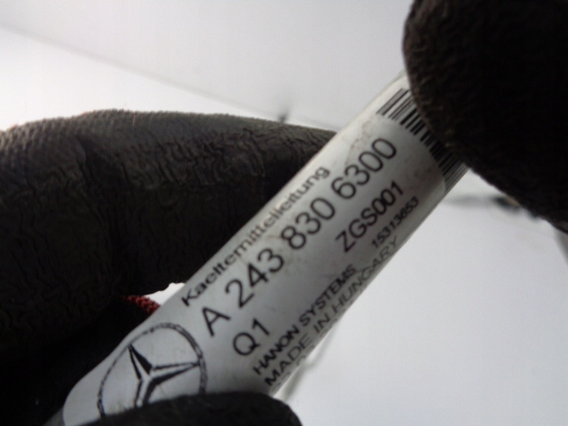 фото №8, Провода кондиционера mercedes eqa 250 w243 2021 rok