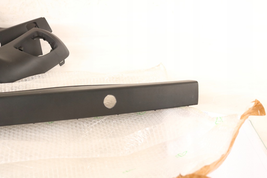 фото №10, Renault kangoo ii бампер задняя задний накладка 7701478199