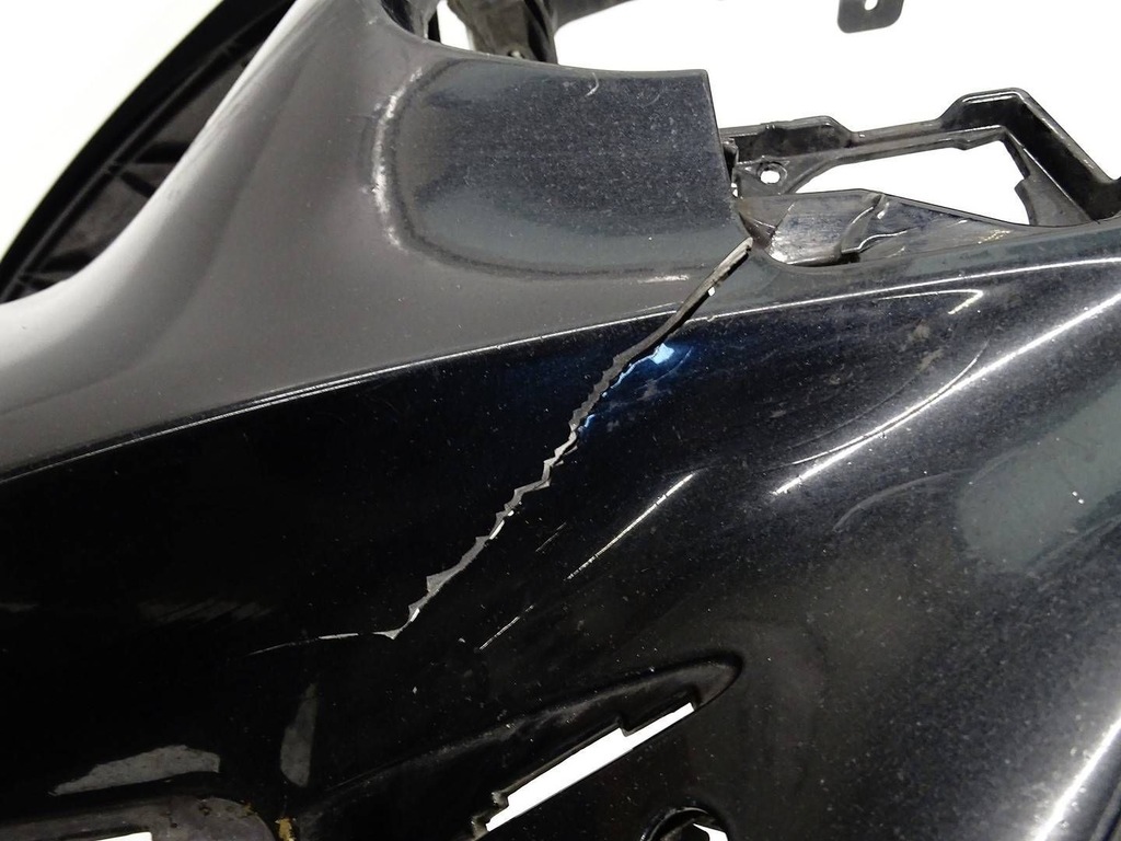 фото №8, Бампер перед передний mercedes cls c257 w257 przedlift pdc lakier197