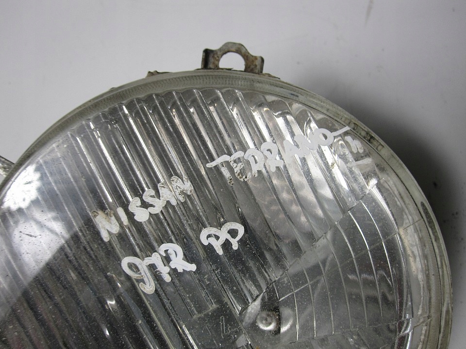 фото №2, Лампа передняя правая фара nissan terrano ii 97r