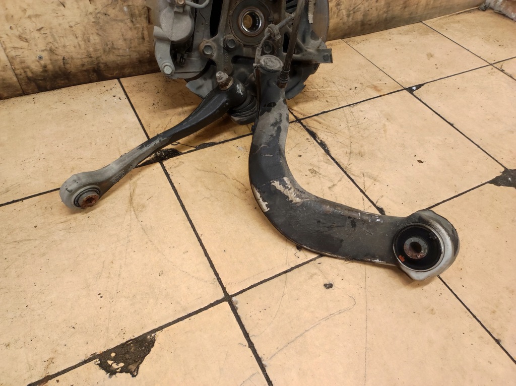 фото №6, Поворотный кулак mcperson рычаги левый перед explorer vi 6 3.0b hybrid