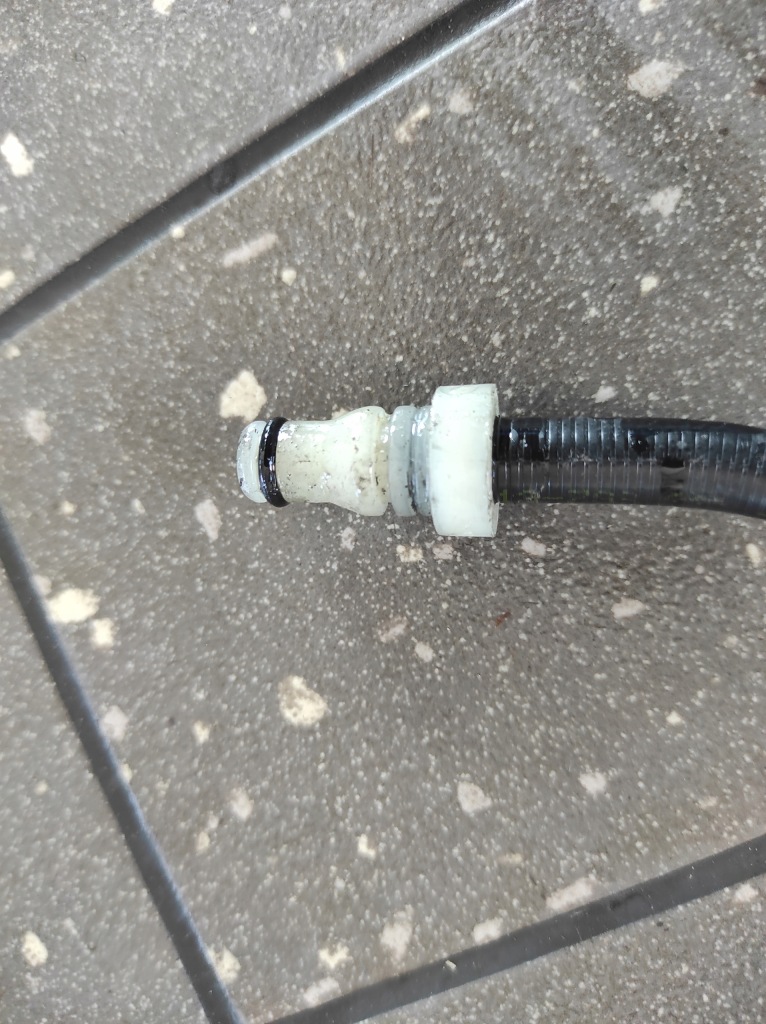 Шланг трубка циліндр зчеплення mercedes sprinter 906 9062900313 Доставка