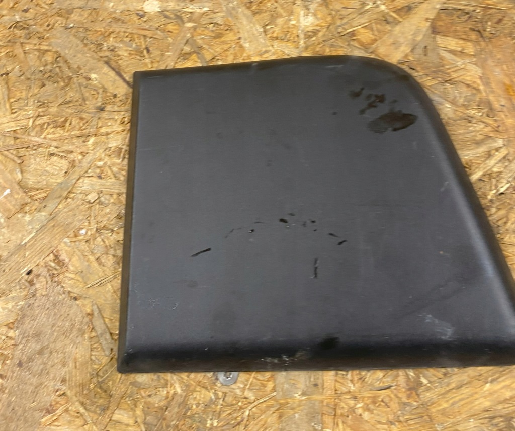 Купить Boxer jumper молдинг боковая правая 1306609070