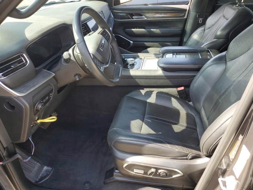 Рамка молдинг лампы правая передняя jeep wagoneer grand wagoneer ws 5.7 22- Цена