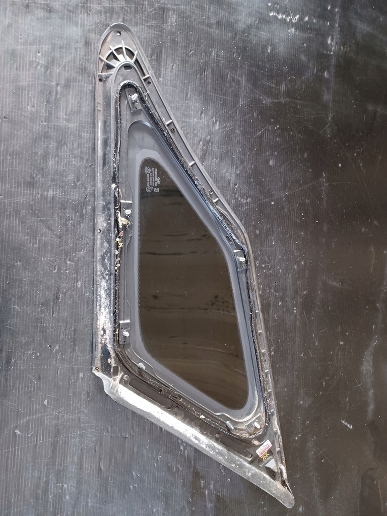 фото №10, Hyundai i40 kombi 11-19 скло кузовна лівий задня тонована