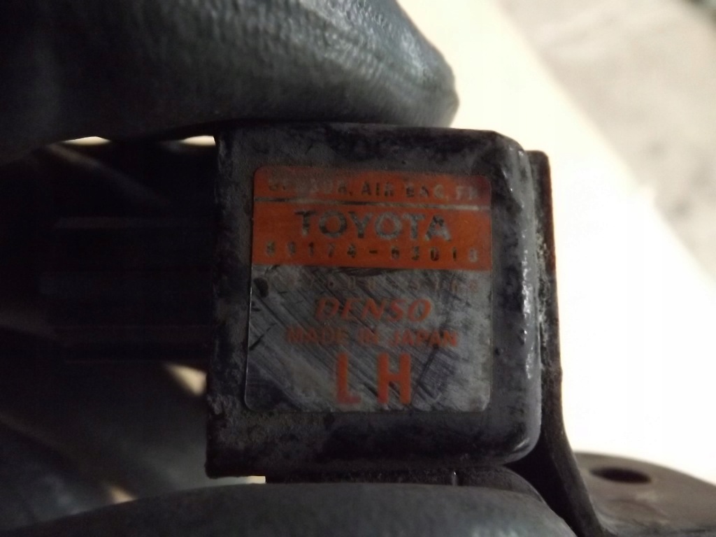 Lexus is200 is 200 датчик удару правий лівий 89173-53010 89174-53010 Ціна