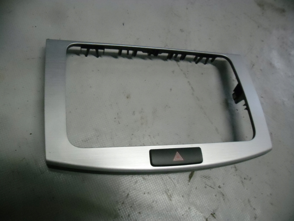 фото №1, Рамка декор панель радіо навігації vw passat b7 3aa858069h