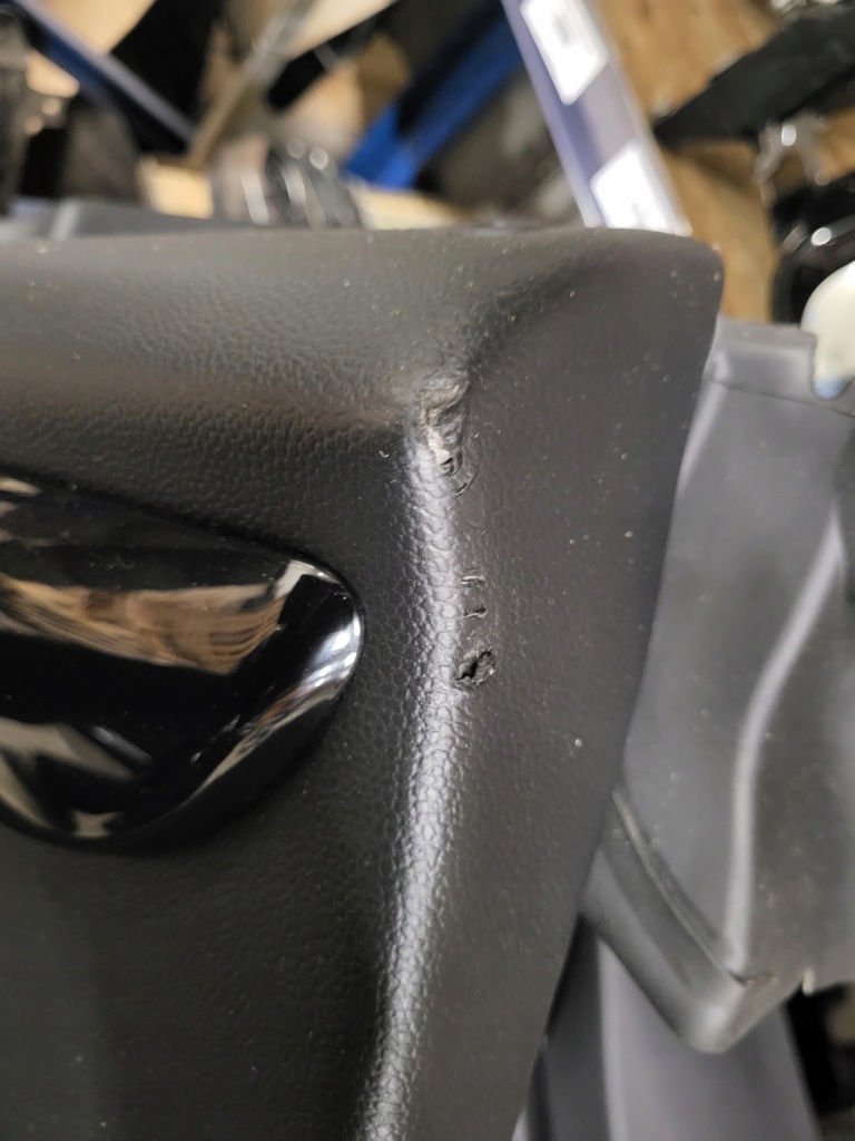 фото №4, Обшивка дверь обивка правый перед mini cooper f56