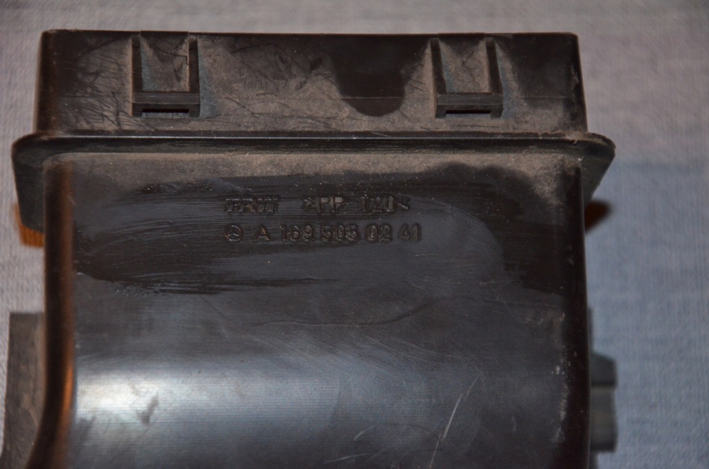 фото №2, Mercedes w245 труба, воздухозаборник воздуха