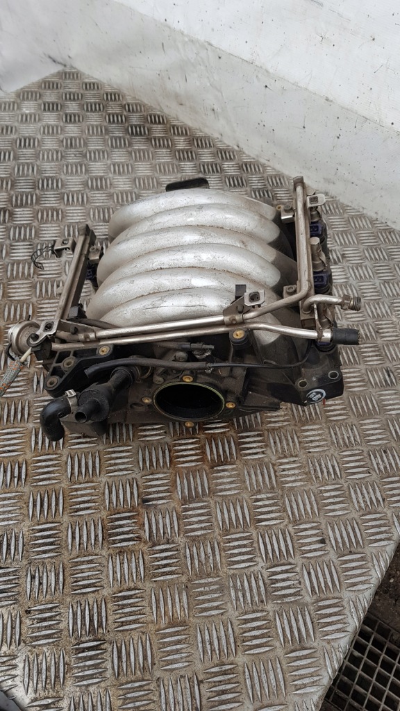 фото №2, Audi оригинальный номер 078133151bg