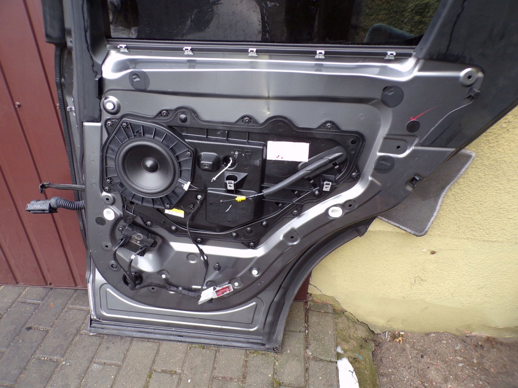 фото №8, Дверь правый задняя land rover discovery v