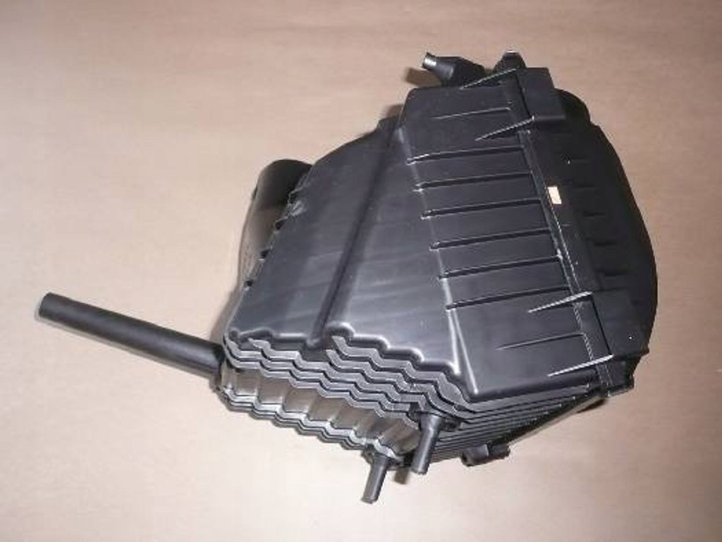 фото №1, Корпус фильтра pow.r trafic iii 1.6dci