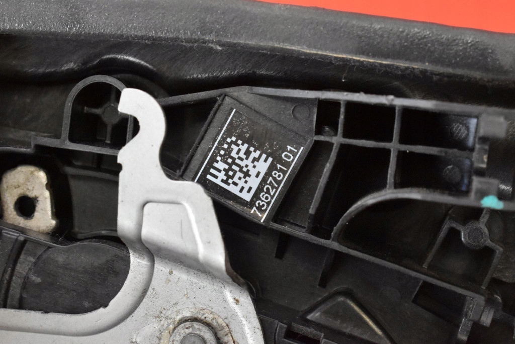 Замок двері лівий перед передній eu 7362781 bmw x5 f15 13-18 Ціна