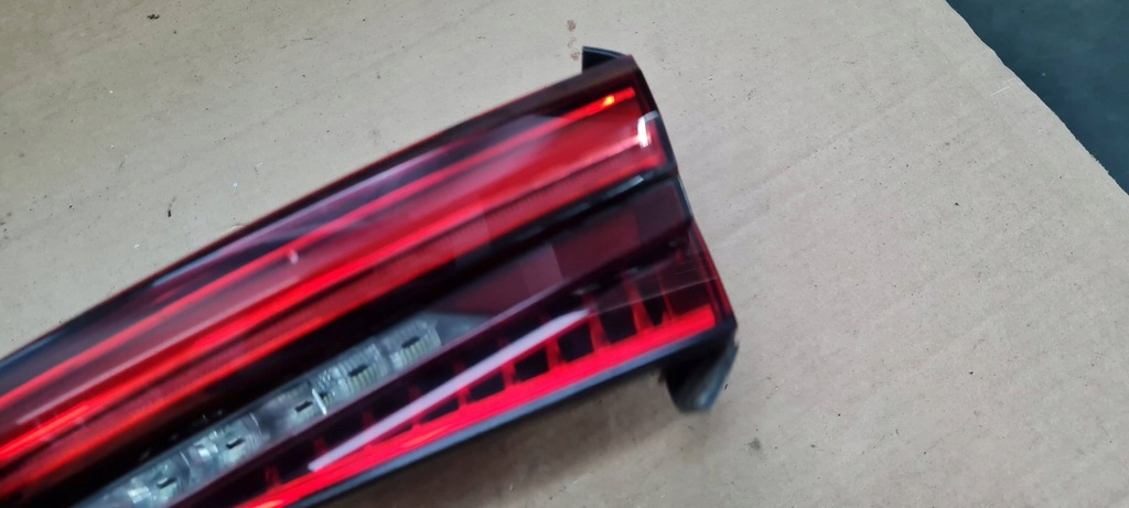 фото №10, A5 8w лампа правая правый задняя w крышка 8w6945094d