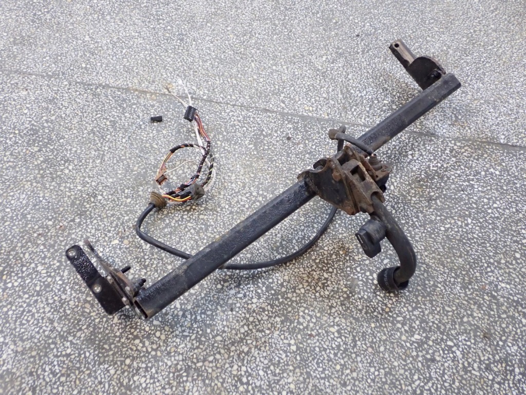 Фаркоп  буксировочный шар разъём жгут nissan qashqai i j10 с Разборки