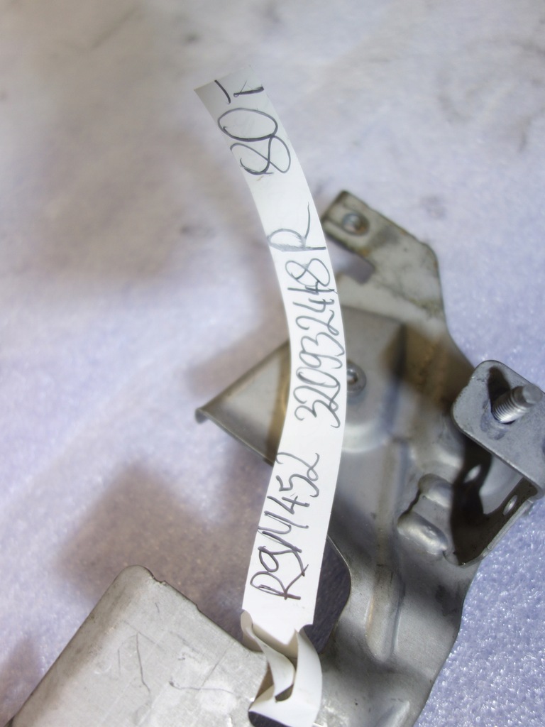 фото №4, Кронштейн электромагнитный клапан 1.6 dci biturbo r9m452 renault trafic iii talisman