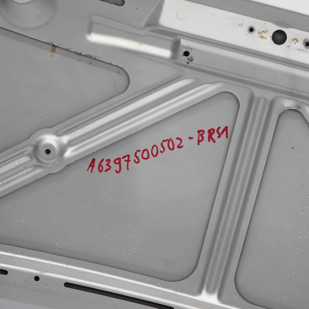 фото №16, Mercedes w639 капот двигателя brilliant silver 9744