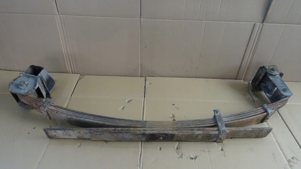 фото №1, Lublin 3 iii ресора задня 6 щітка blaszak