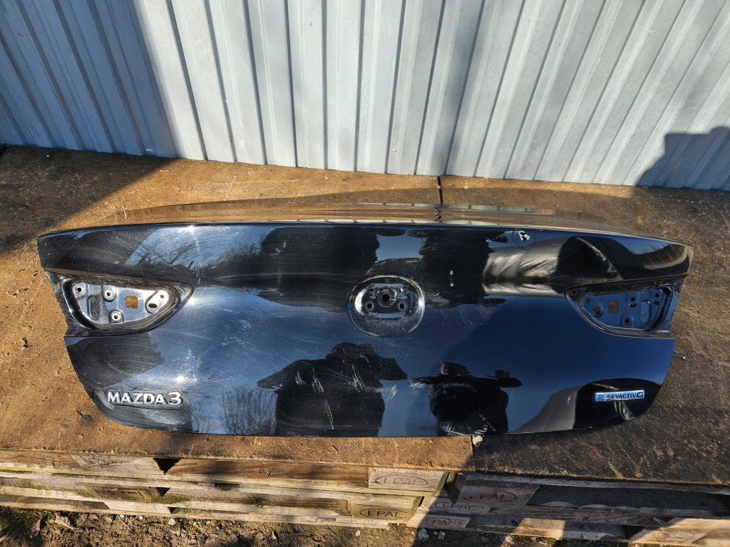 фото №1, Задняя крышка багажника mazda 3 iii bp sedan задняя 2019 -