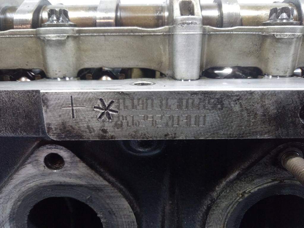 фото №7, Bmw 6 f13 640d 3.0d 313 km головка двигуна 7812929 n57d30b