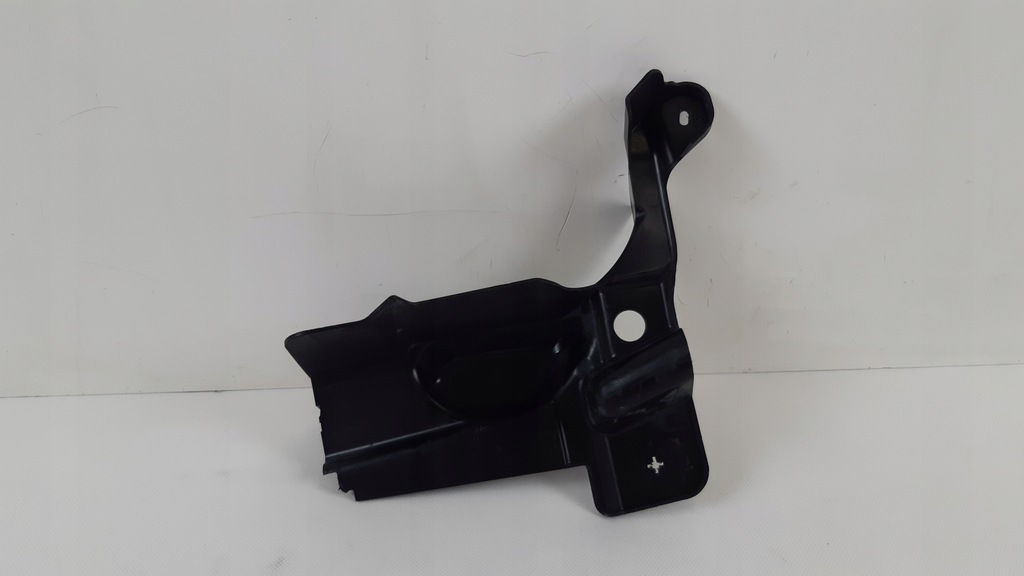 фото №1, Volvo xc40 защита подкрылок правая перед 31469051