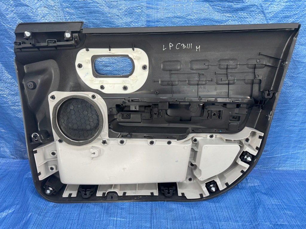 фото №7, Обшивка дверь левый перед citroen c3 iii 9812904277 9813809077