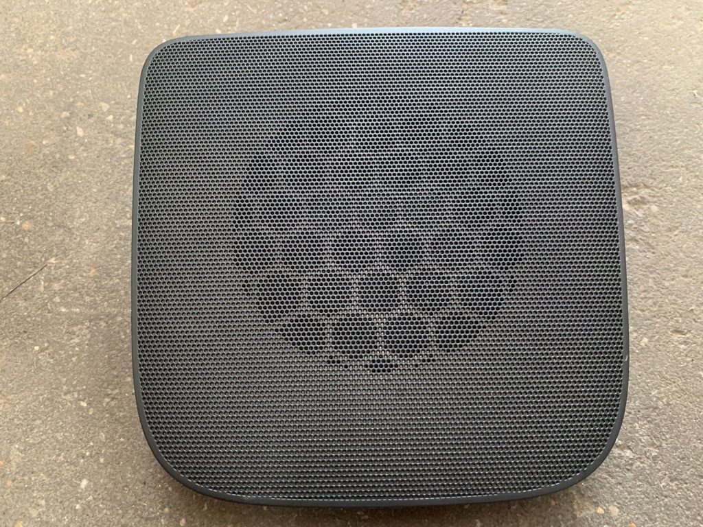 фото №1, Jaguar f-pace x761 пластик защита динамика панели приборной панели