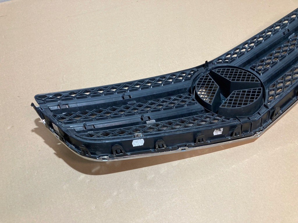 фото №12, Решітка радіатора решітка радіатора mercedes e coupe w207 a207