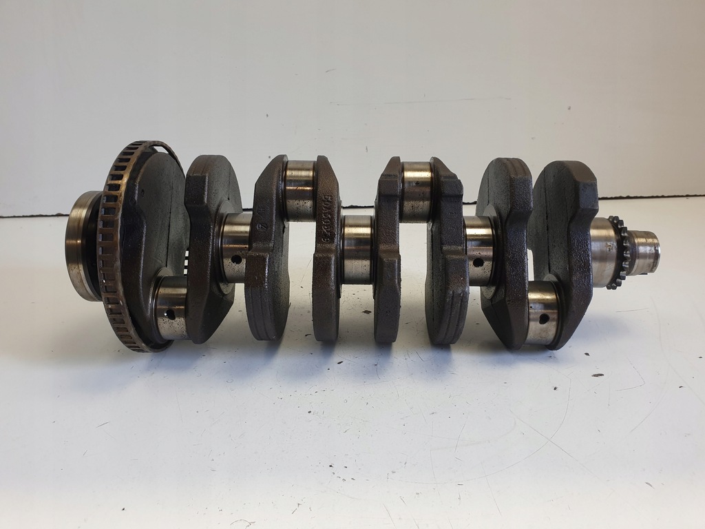 фото №1, Audi a4 b6 2.0 fsi wał коленчатый alt