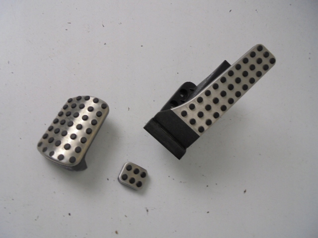 фото №1, Педаль газу накладки mercedes e-klasa coupe w207 2.2 cdi 2010 r