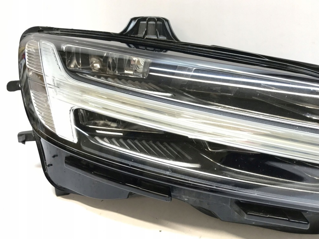 фото №5, Volvo v60 s60 лампа права перед