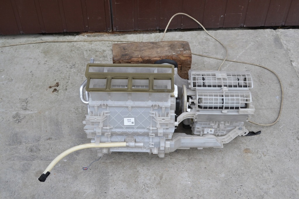 фото №1, Отопитель camry гибрид 87050-33b90