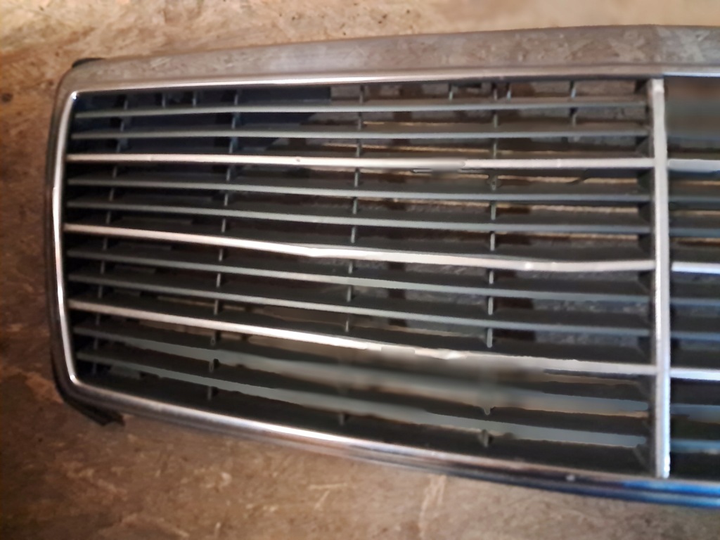 Решітка радіатора решітка радіатора mercedes w140 a1408800485 Оригінал