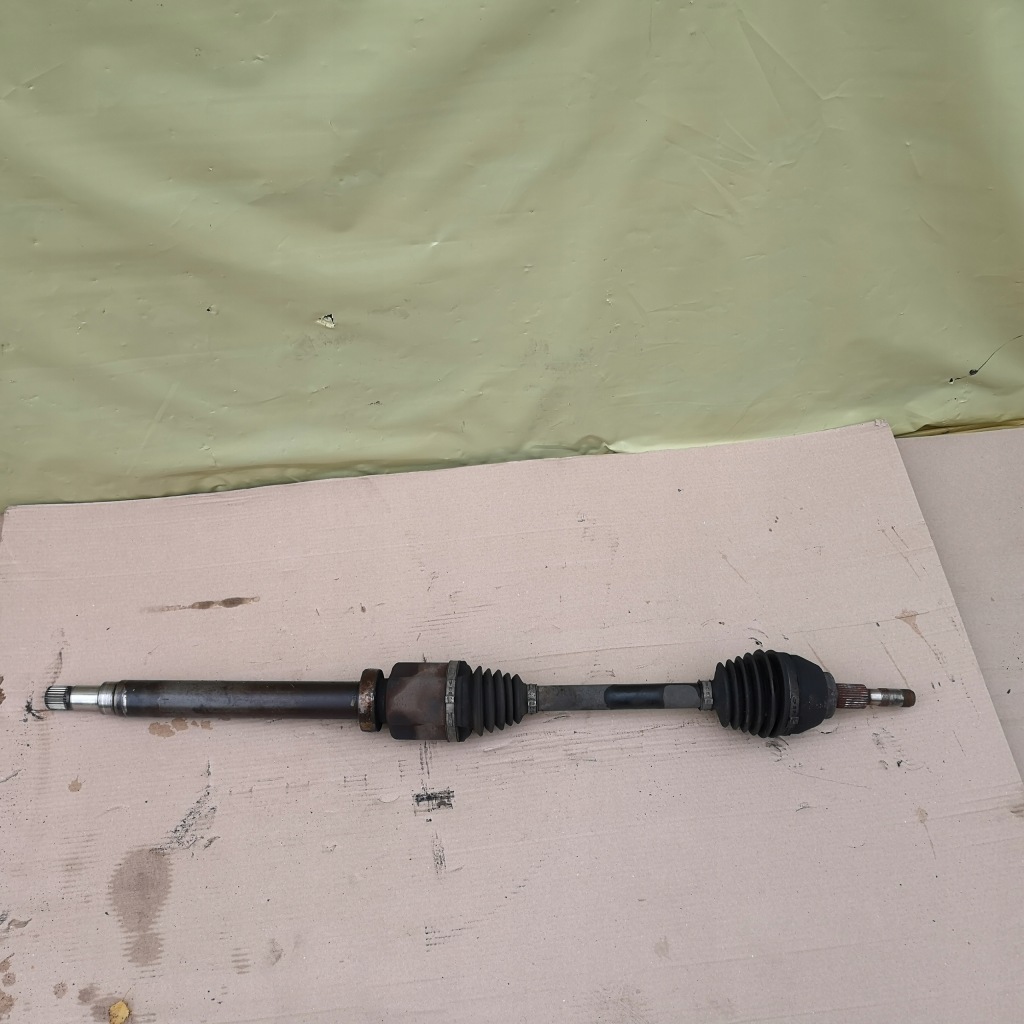 Купить Ford mondeo mk5 14- приводной вал правая длинная 2.0 tdci состояние bdb механическая коробка передач