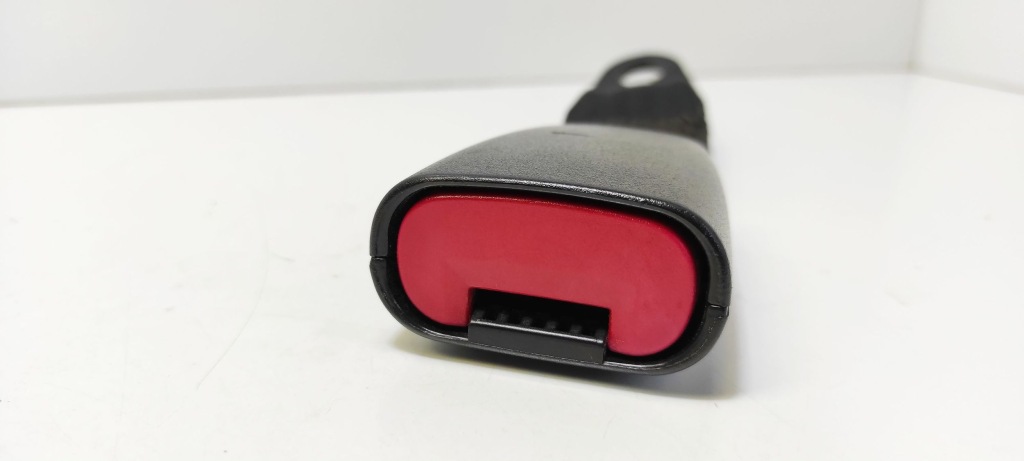 фото №1, Пряжка заднего lewego сиденья alfa romeo 147 937_ 10448290 1.97l