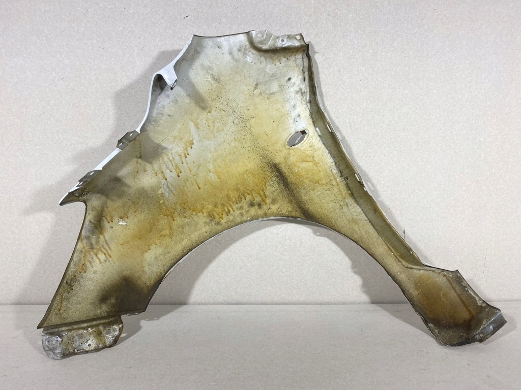 фото №6, Toyota yaris ii 2 крыло правый перед передний