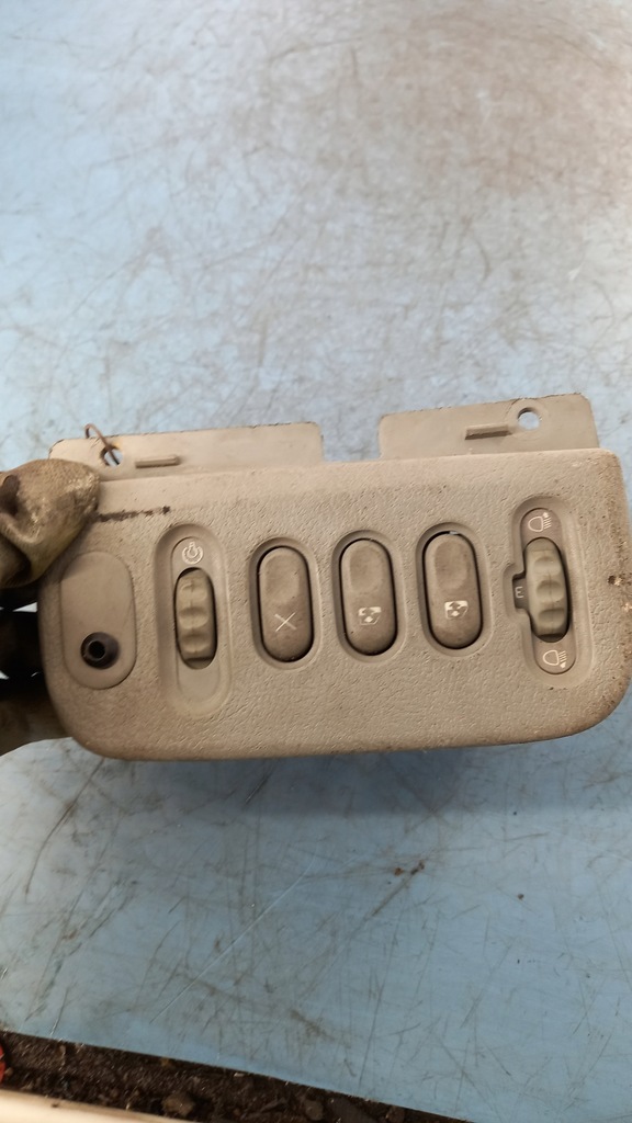 фото №1, Перемикач вікон renault scenic