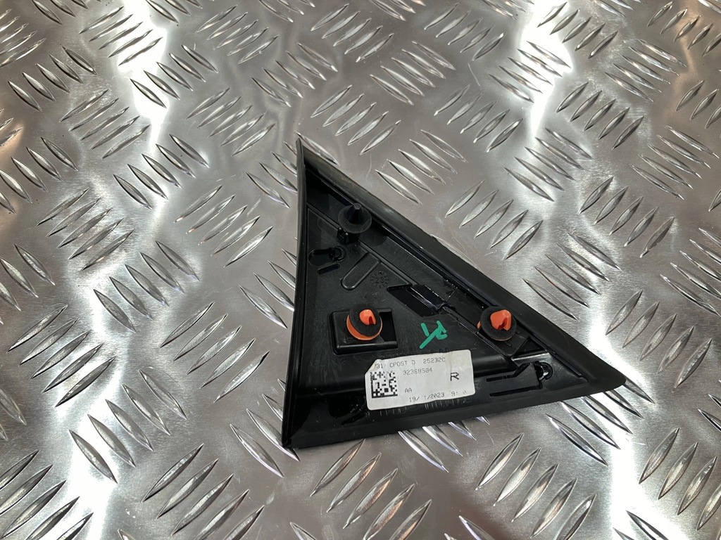 фото №2, Трикутник двері заглушка молдинг права volvo ec40 c40