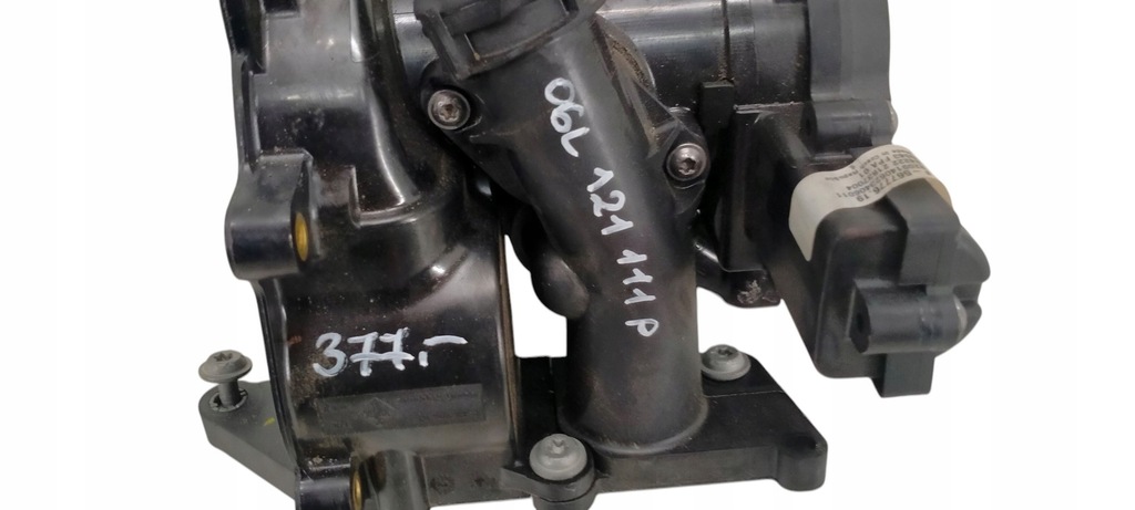 фото №6, 06l121111p audi a4 s4 b9 1.8 2.0 tsi tfsi 2015- корпус термостата